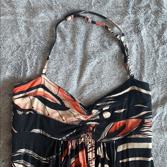 Dress - Picture 6 of 8